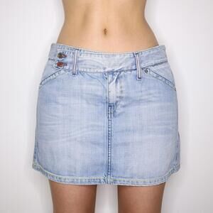 Y2K Light Wash Denim Mini Skirt (M/L) 